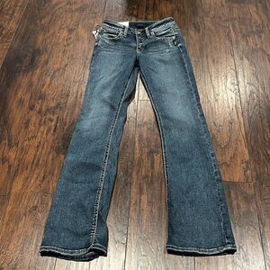 Silver jeans Suki slim boot mid rise curvy jeans size 26 by 33 New with tags